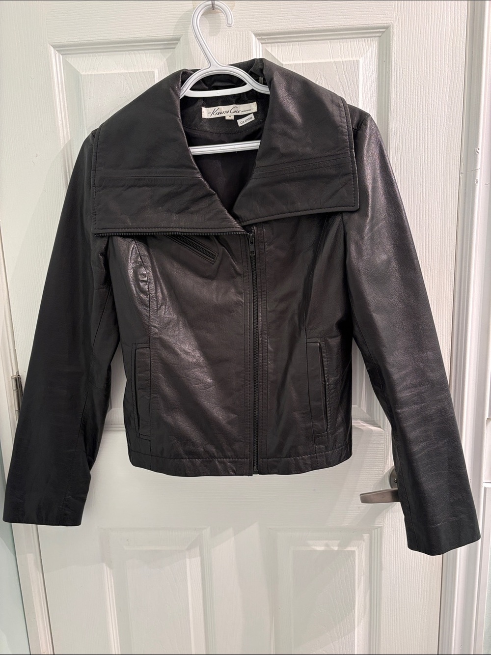 Kenneth Cole Vintage Women's Black Leather Asymmetrical Zip Jacket